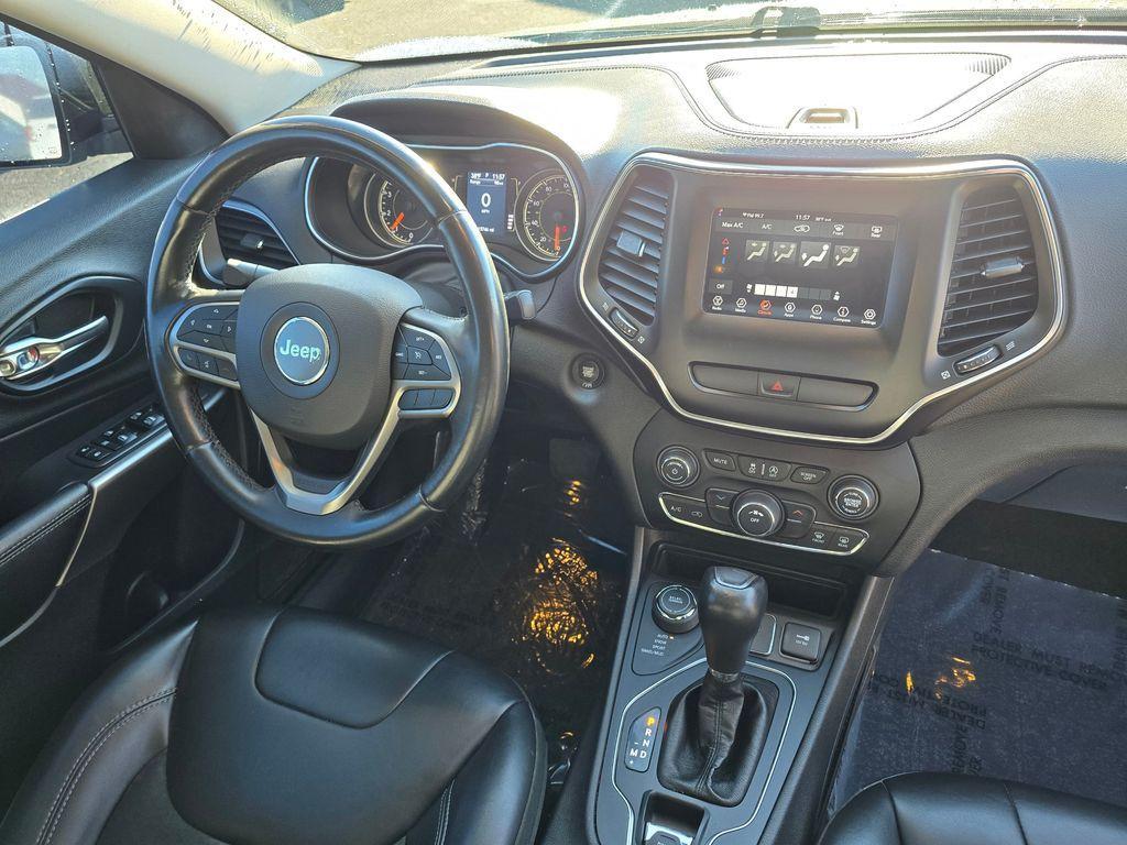 used 2019 Jeep Cherokee car, priced at $16,954