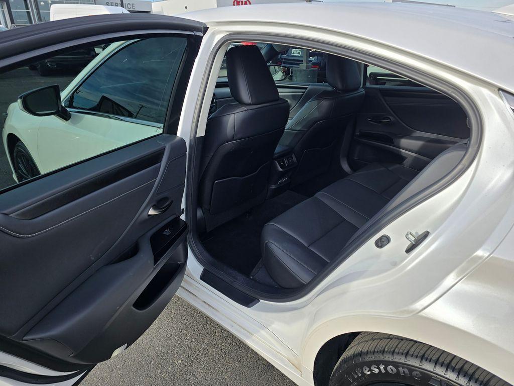 used 2023 Lexus ES 250 car, priced at $34,500