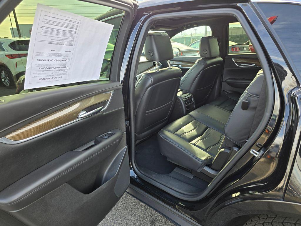 used 2017 Cadillac XT5 car, priced at $18,065