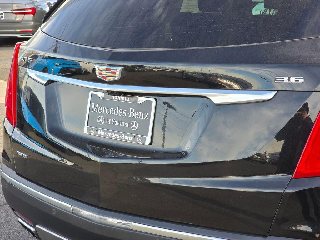 used 2017 Cadillac XT5 car, priced at $18,065