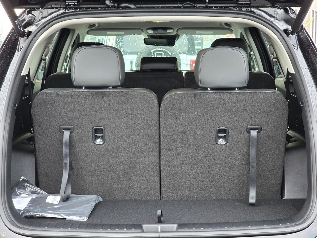 new 2026 Kia Sorento car, priced at $44,225