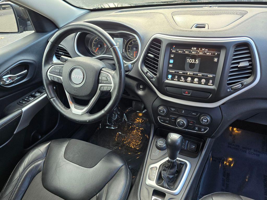 used 2018 Jeep Cherokee car, priced at $13,635