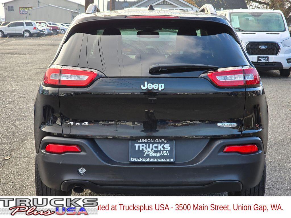 used 2018 Jeep Cherokee car, priced at $13,635