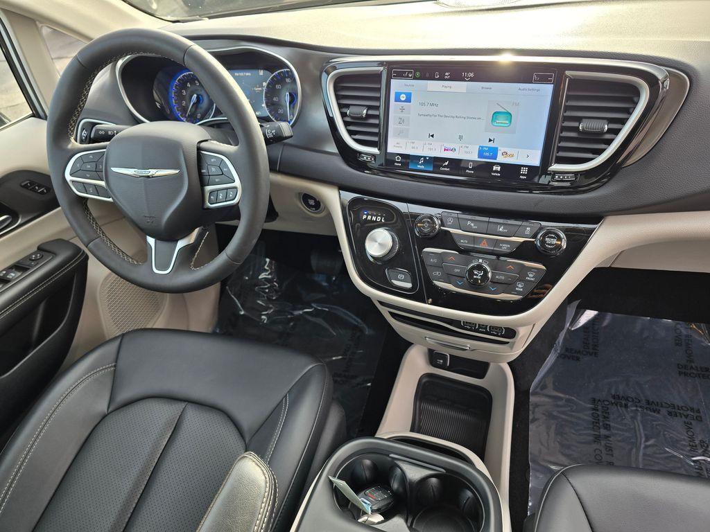 used 2024 Chrysler Pacifica car, priced at $26,365