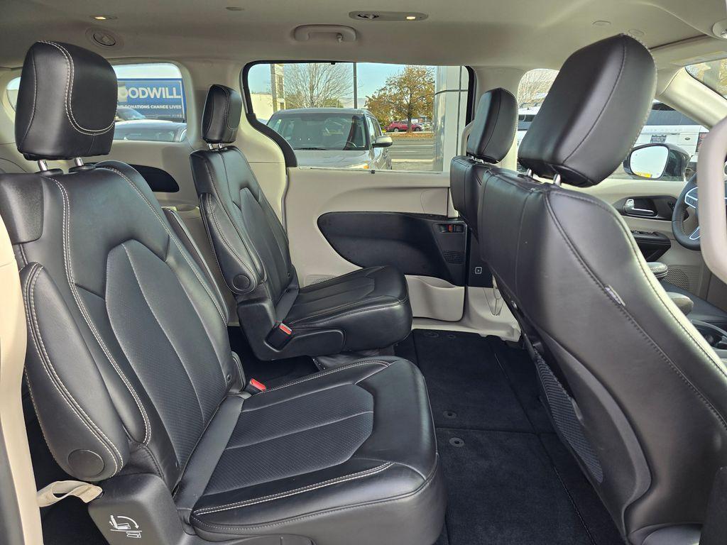 used 2024 Chrysler Pacifica car, priced at $26,365