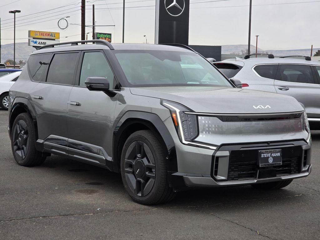 new 2024 Kia EV9 car, priced at $62,000
