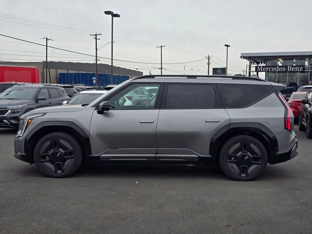 new 2024 Kia EV9 car, priced at $62,000