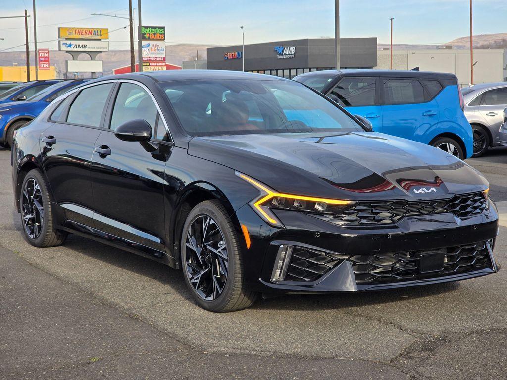 new 2026 Kia K5 car, priced at $30,024
