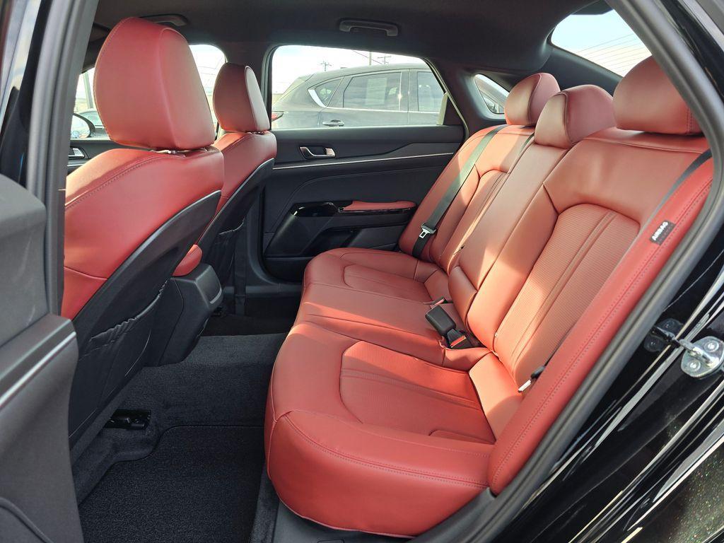 new 2026 Kia K5 car, priced at $30,024