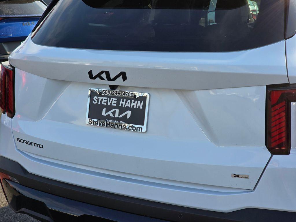 new 2026 Kia Sorento car, priced at $45,148