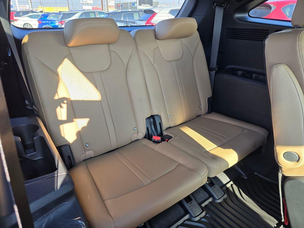 new 2026 Kia Sorento car, priced at $45,148