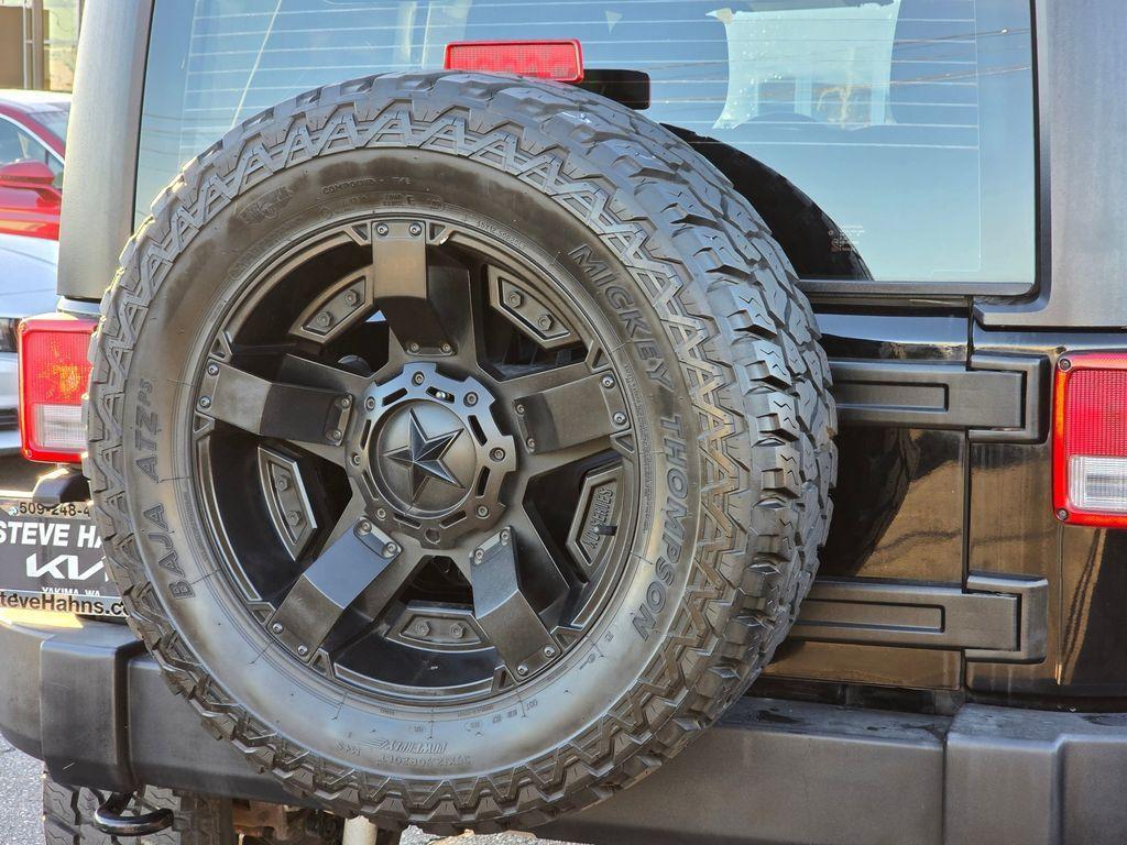 used 2015 Jeep Wrangler Unlimited car, priced at $18,708