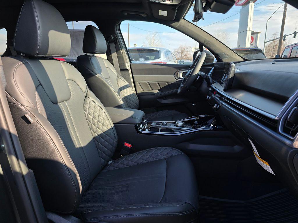 new 2026 Kia Sorento Hybrid car, priced at $44,943