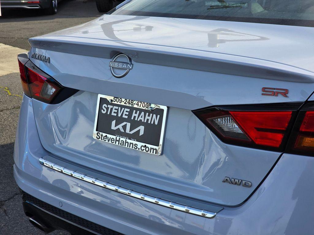 used 2023 Nissan Altima car, priced at $24,421