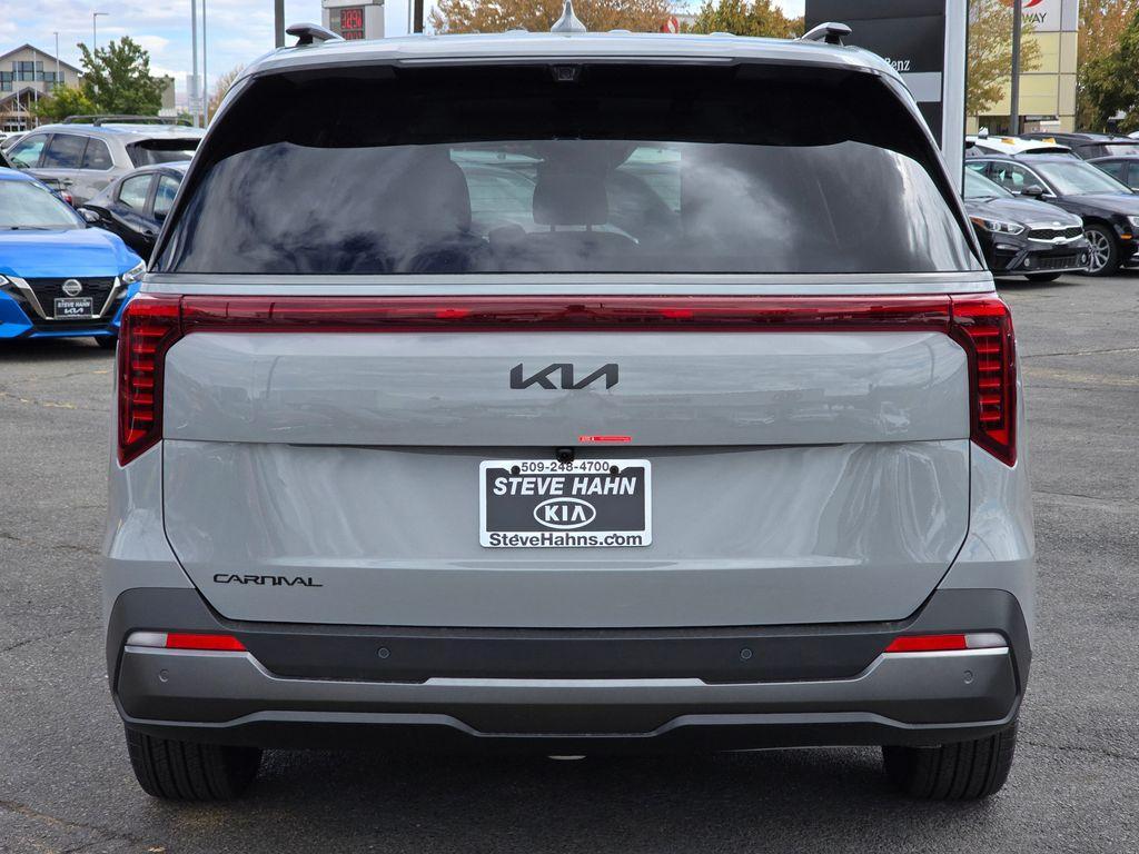 new 2026 Kia Carnival car, priced at $49,789