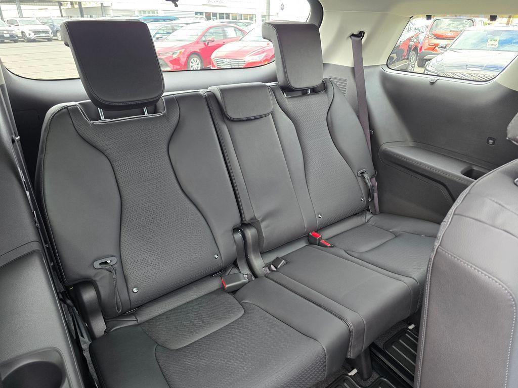 new 2026 Kia Carnival car, priced at $49,789