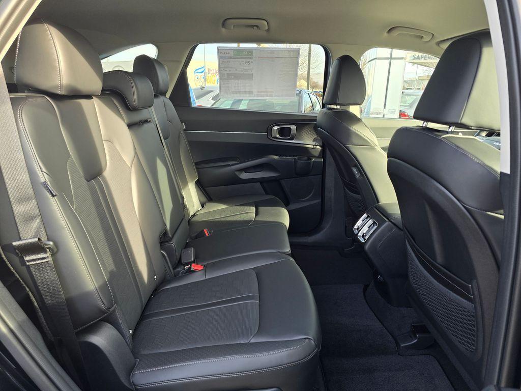 new 2026 Kia Sorento car, priced at $35,727