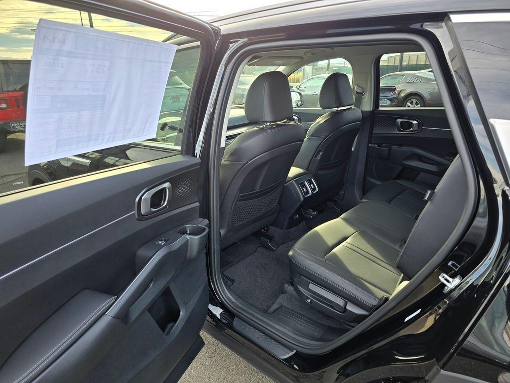 new 2026 Kia Sorento car, priced at $35,727