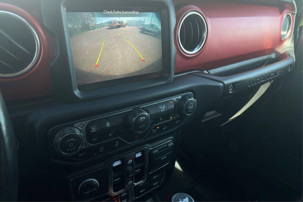 used 2021 Jeep Wrangler Unlimited car, priced at $32,171