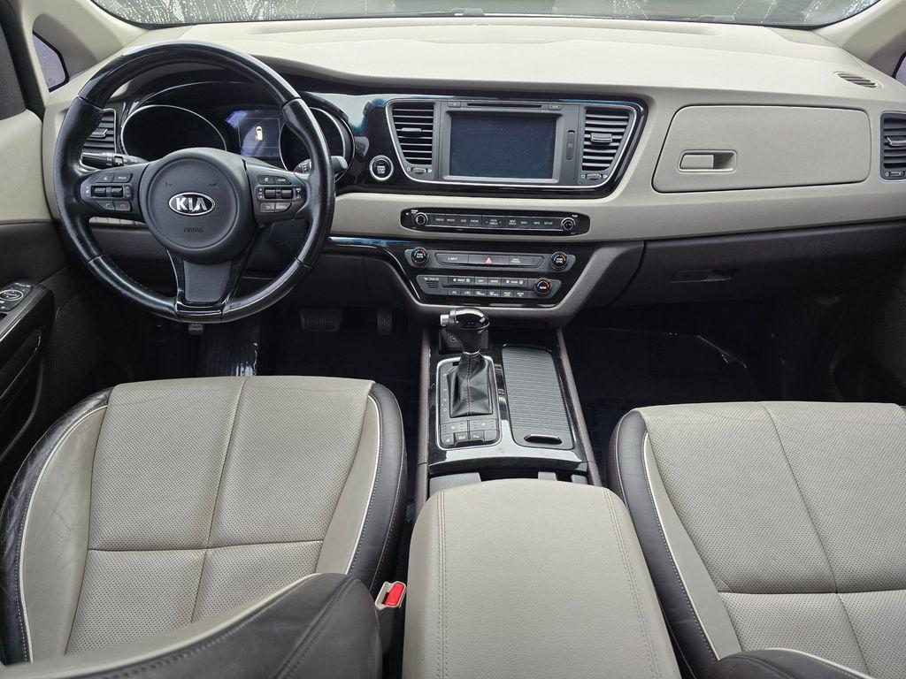 used 2015 Kia Sedona car