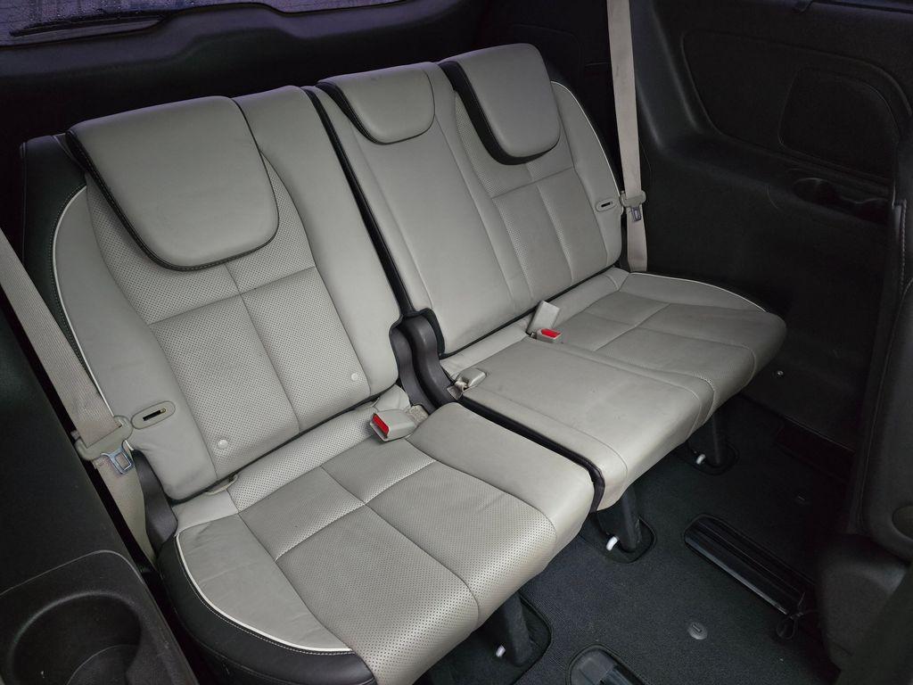 used 2015 Kia Sedona car