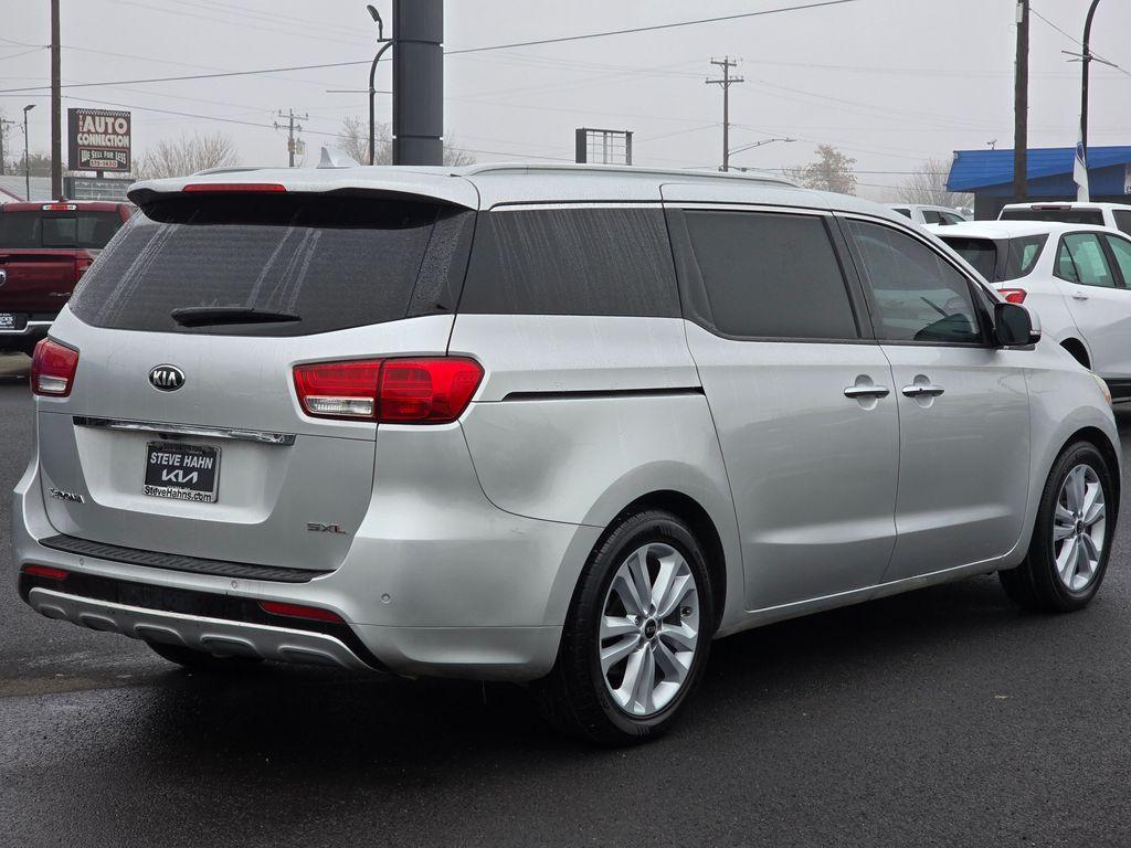 used 2015 Kia Sedona car