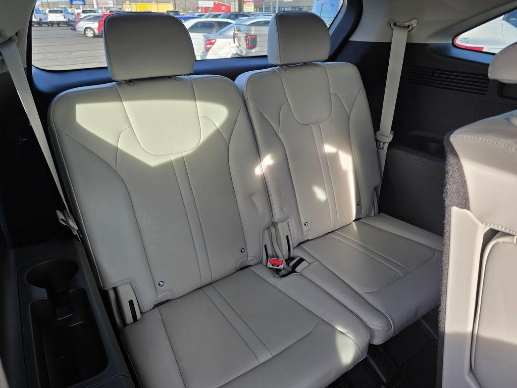 new 2026 Kia Sorento car, priced at $36,406