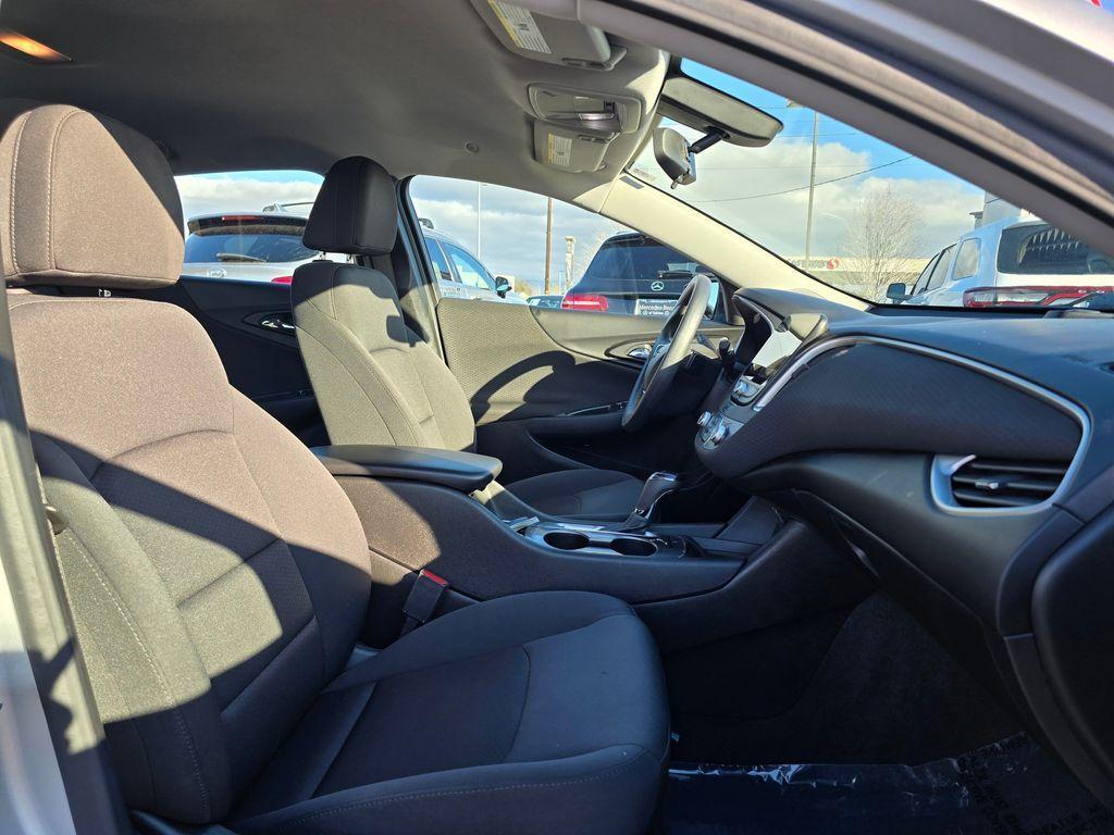used 2020 Chevrolet Malibu car, priced at $13,099
