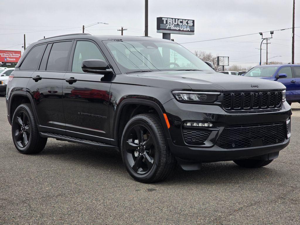 used 2024 Jeep Grand Cherokee car, priced at $31,928