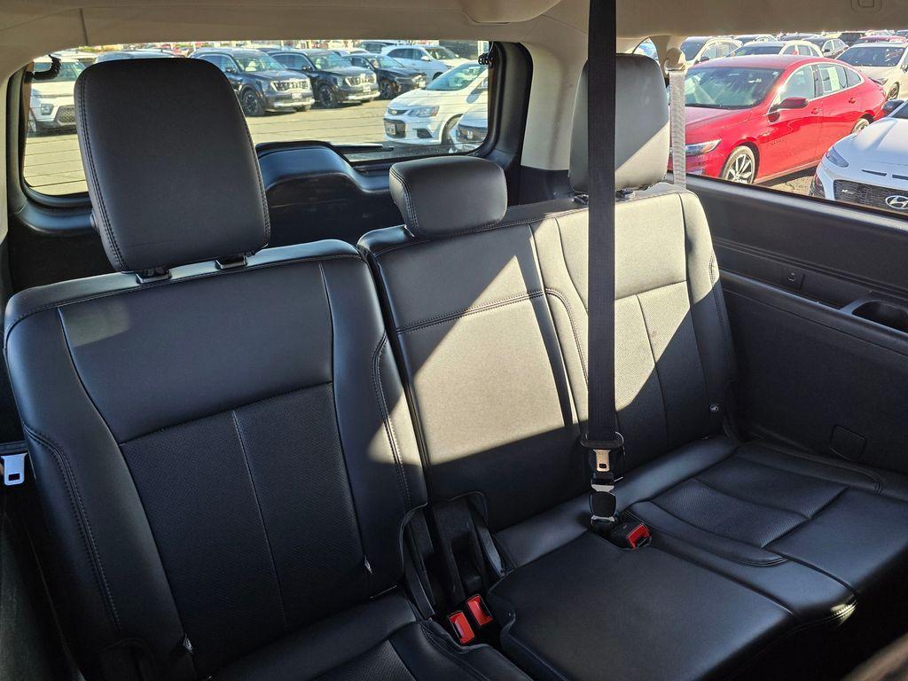 used 2024 Ford Expedition Max car, priced at $41,946