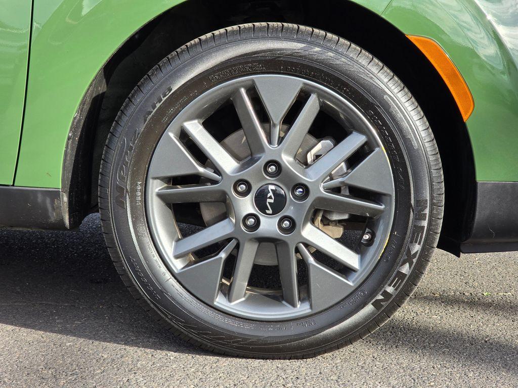 used 2022 Kia Soul car, priced at $19,995