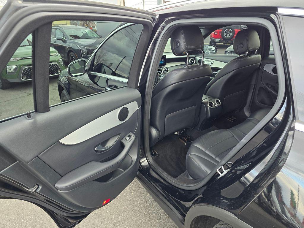 used 2020 Mercedes-Benz GLC 300 car, priced at $22,327