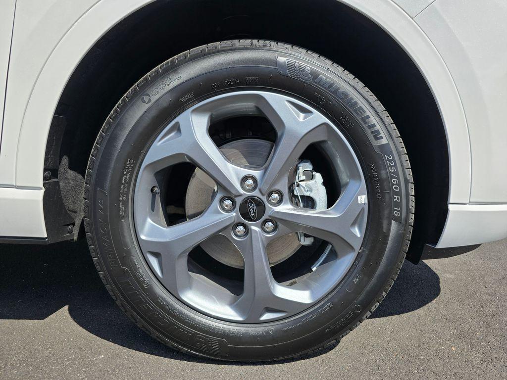 used 2023 Ford Escape car, priced at $29,000