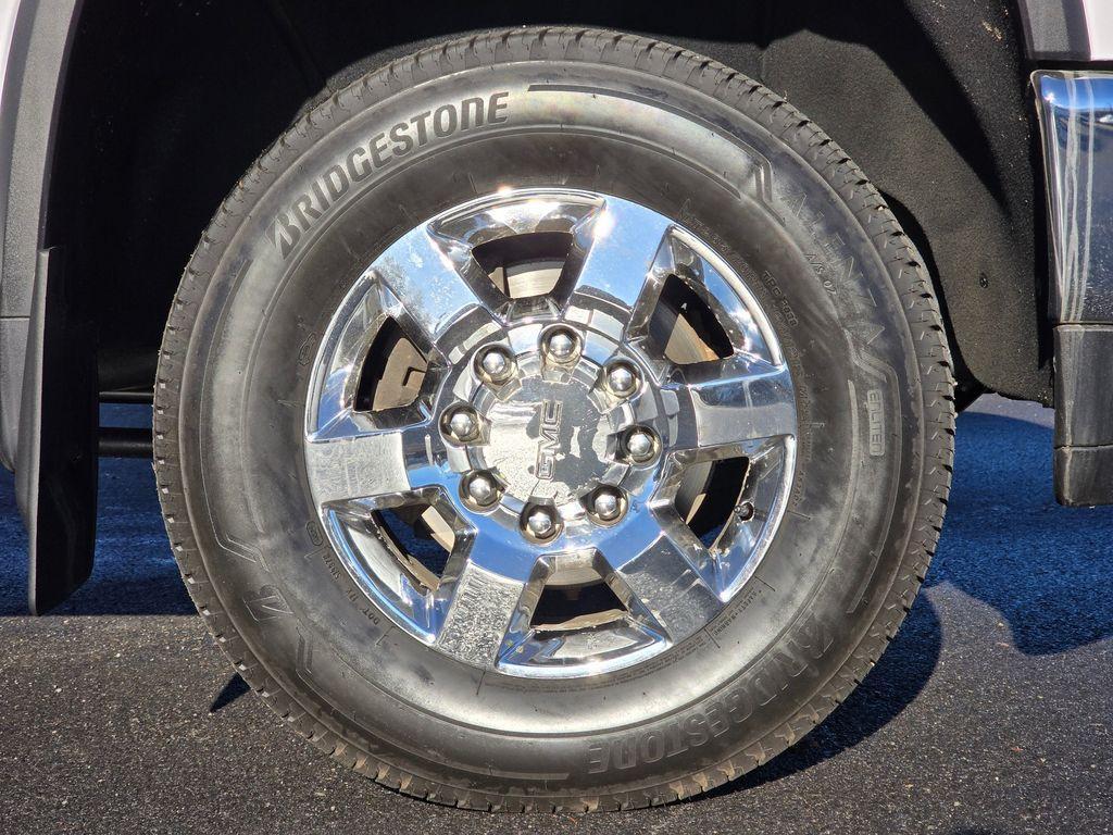 used 2023 Chevrolet Silverado 2500 car, priced at $38,272