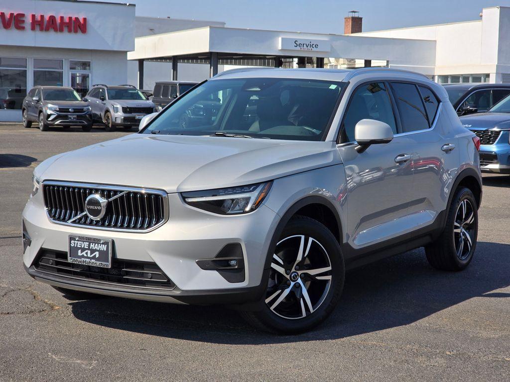 used 2023 Volvo XC40 car, priced at $24,241