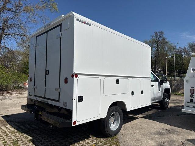 new 2025 Chevrolet Silverado 3500 car, priced at $96,068
