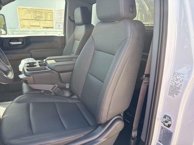 new 2025 Chevrolet Silverado 3500 car, priced at $96,068