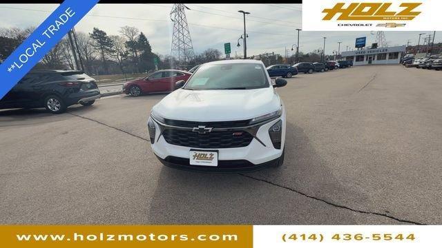 used 2024 Chevrolet Trax car, priced at $21,135