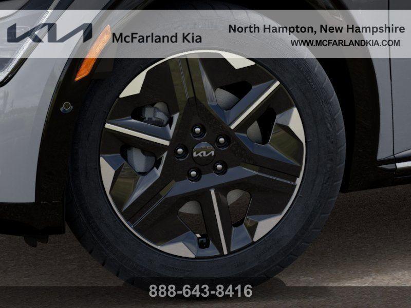 new 2025 Kia EV6 car, priced at $41,002