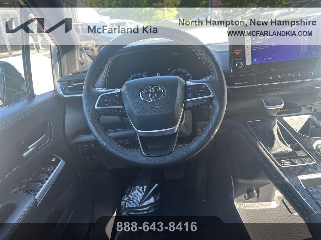 used 2025 Toyota Sienna car, priced at $50,567