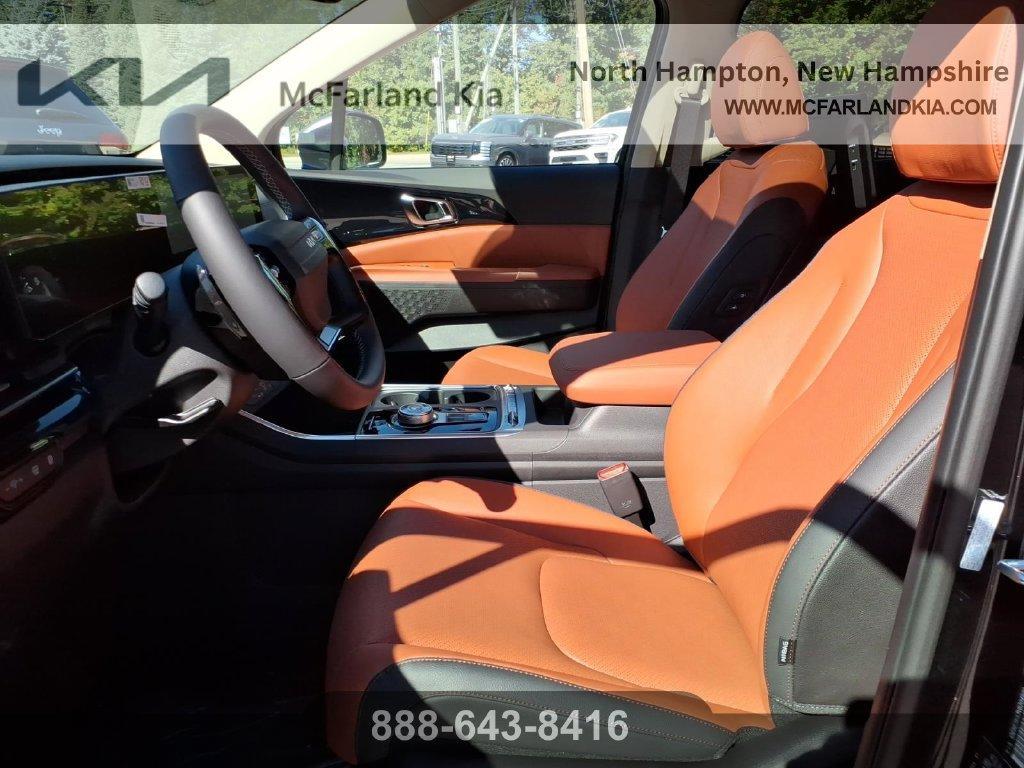new 2027 Kia Carnival car, priced at $55,046