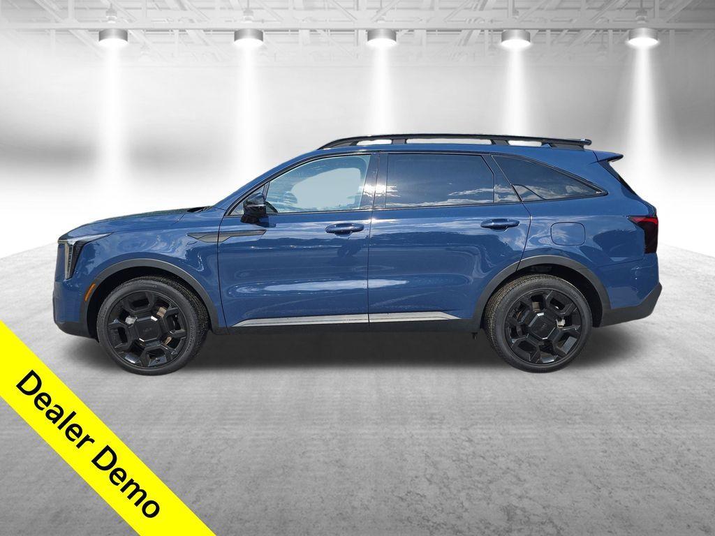 new 2025 Kia Sorento car, priced at $39,567