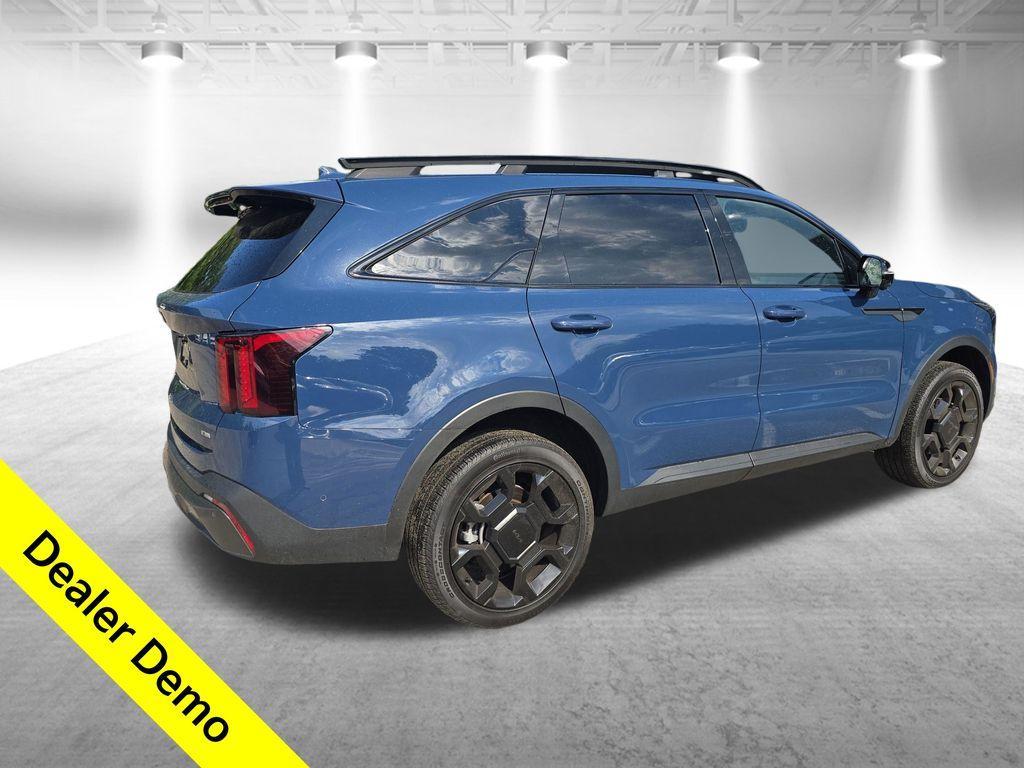 new 2025 Kia Sorento car, priced at $39,567