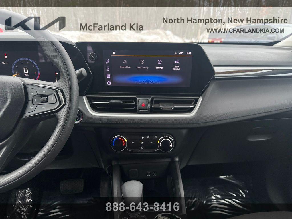 used 2024 Chevrolet TrailBlazer car, priced at $22,495