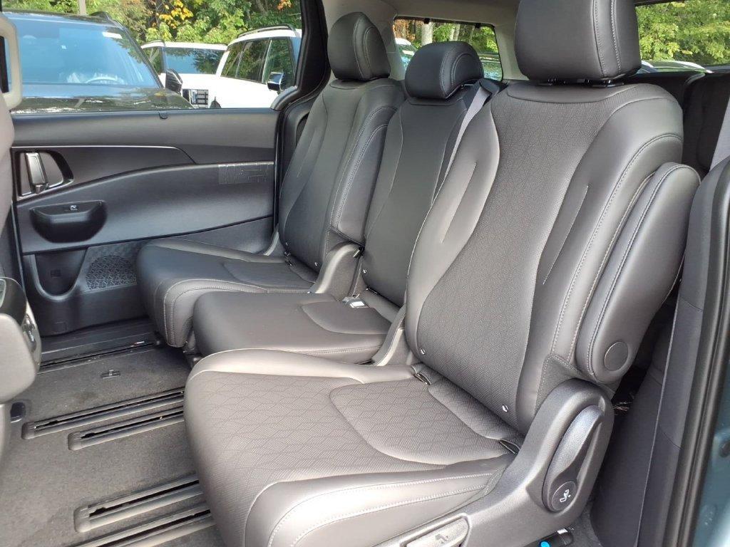 new 2027 Kia Carnival car, priced at $49,365
