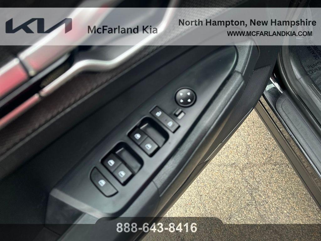 used 2023 Kia Sportage Hybrid car, priced at $24,428