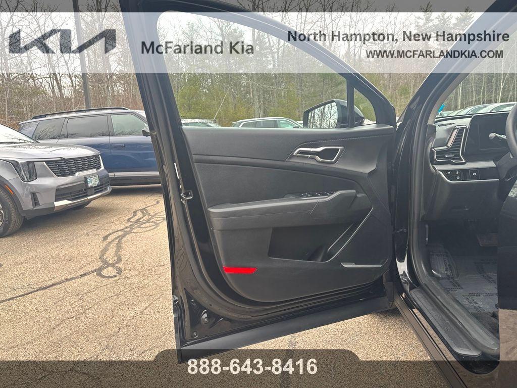 used 2023 Kia Sportage Hybrid car, priced at $24,428