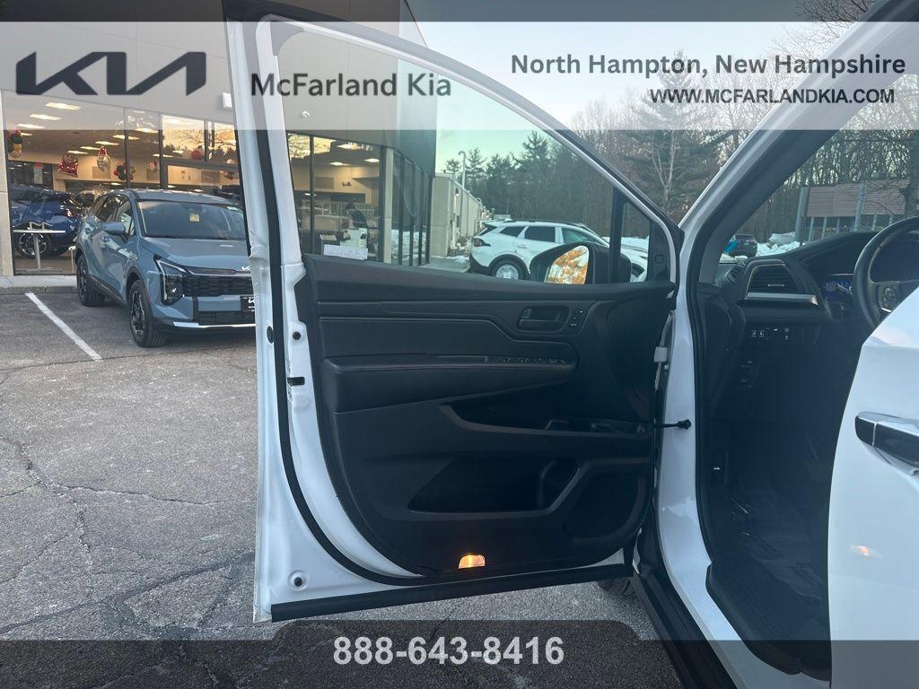 used 2023 Honda Odyssey car, priced at $31,074