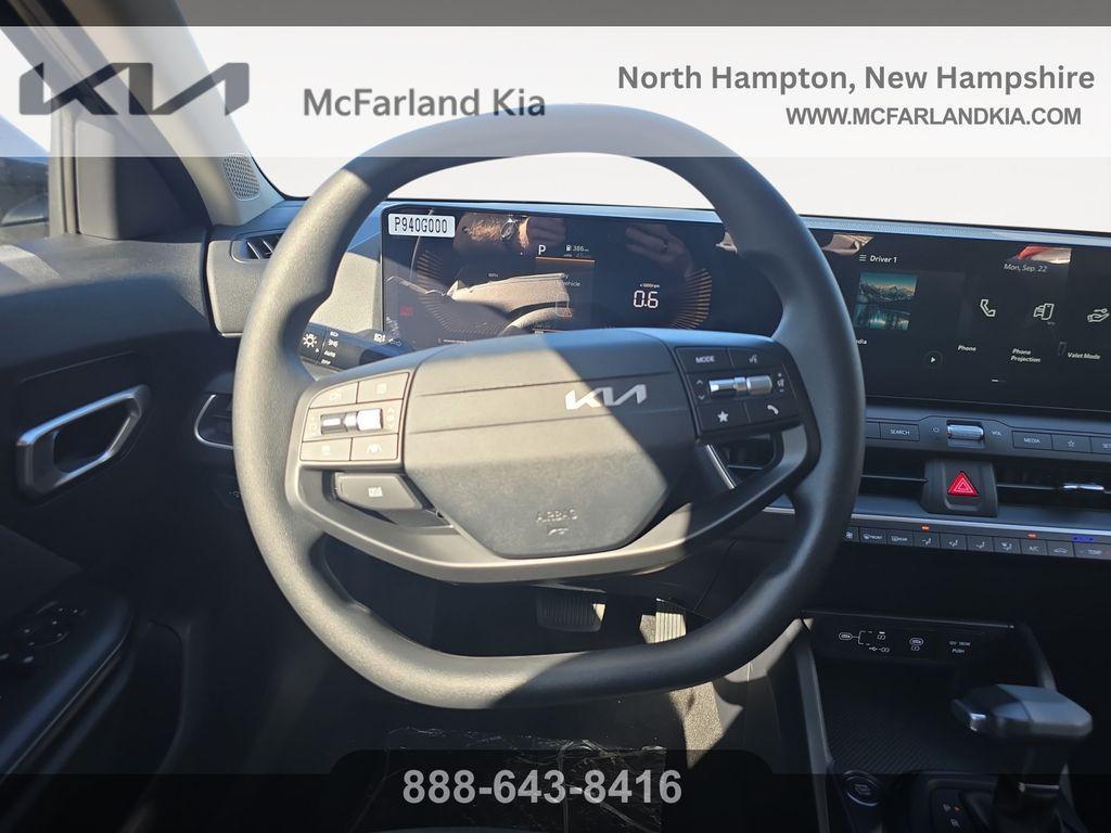 new 2025 Kia K4 car, priced at $22,123