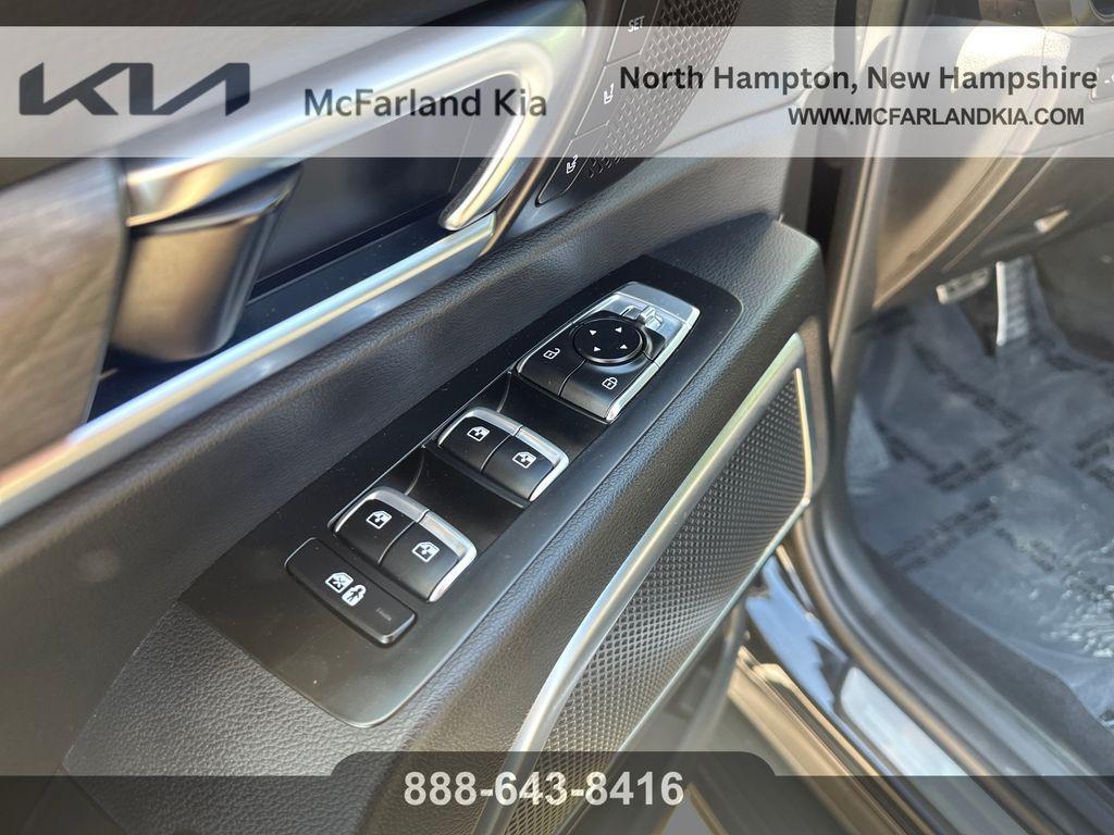 used 2024 Kia Telluride car, priced at $40,899